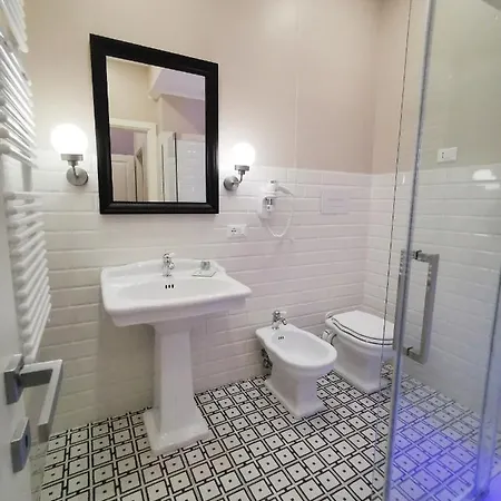 Bed & Breakfast Opera Relais 85 *