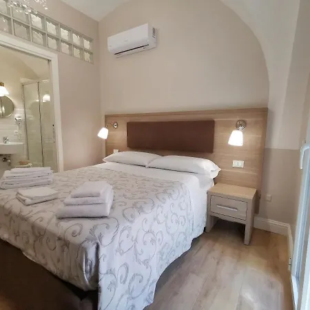 Opera Relais 85 4*