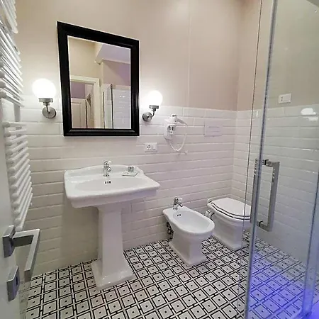 Opera Relais 85 Bed & Breakfast Messina
